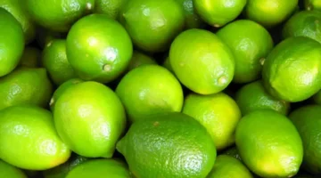 تراجع سعر الليمون.. قائمة أسعار الخضروات والفاكهة في سوق العبور اليوم